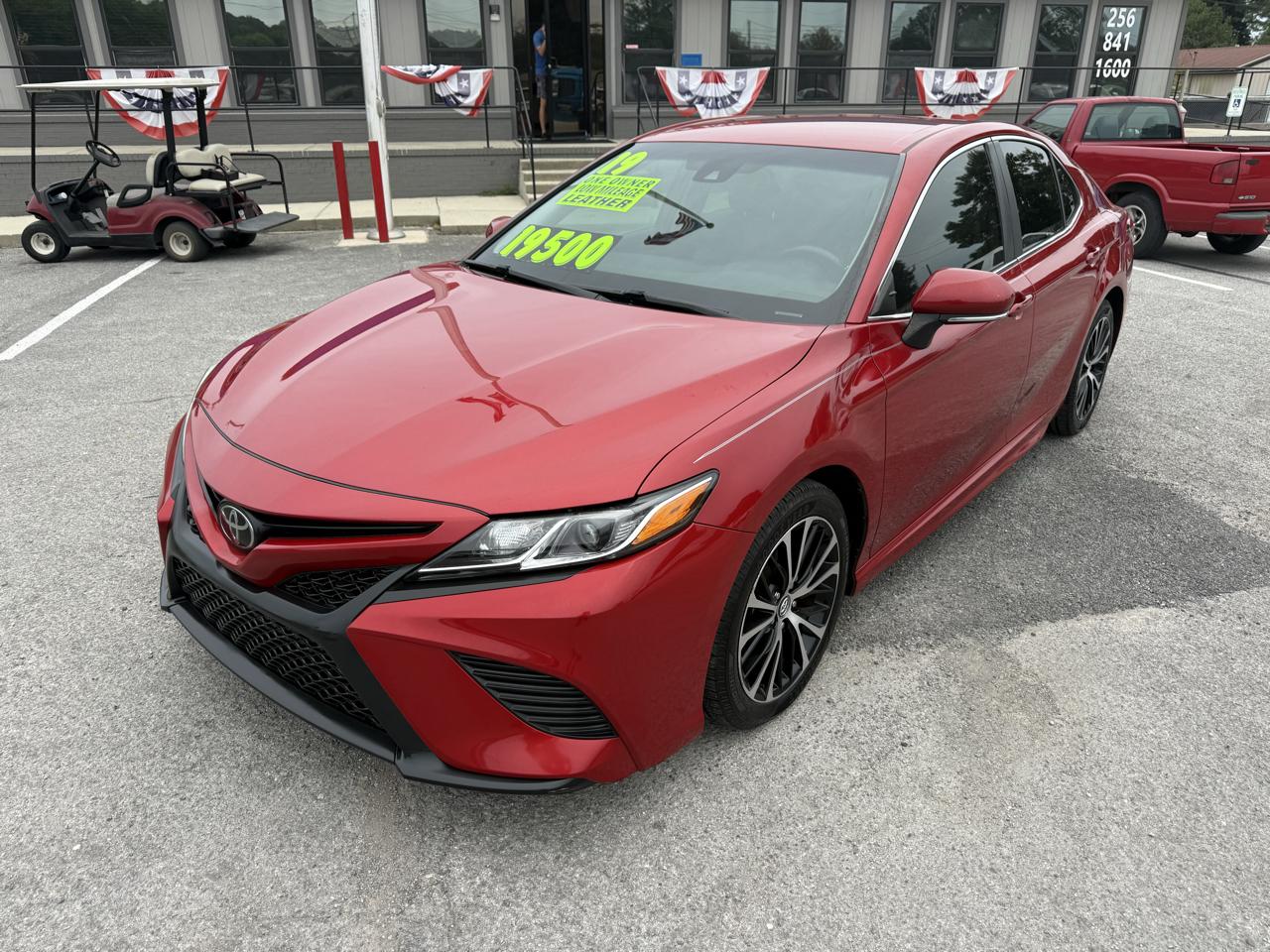 Toyota Camry SE 2019