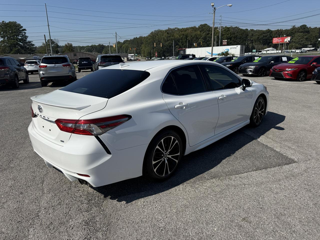 Toyota Camry SE 2019