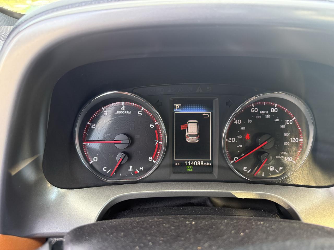 Toyota RAV4 SE FWD 2016