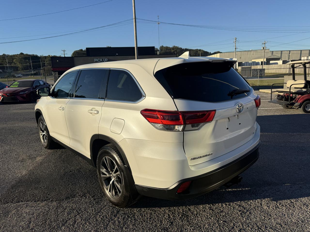 Toyota Highlander LE Plus AWD V6 2019