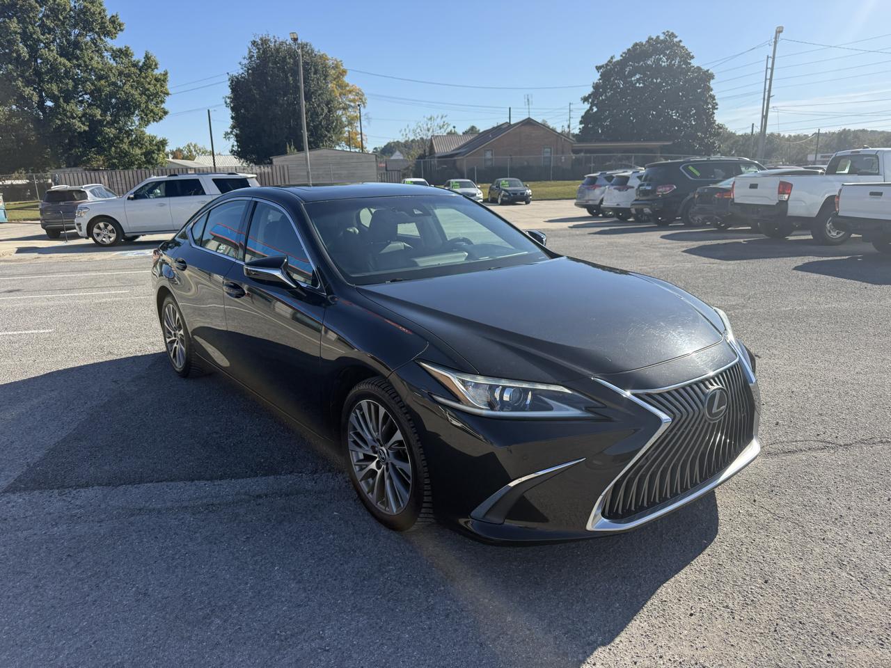 Lexus ES 350 Base 2019