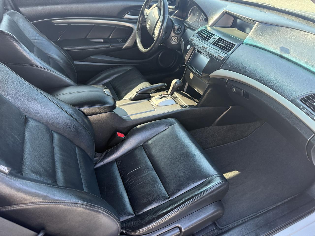 Honda Accord EX-L V6 Coupe AT 2012