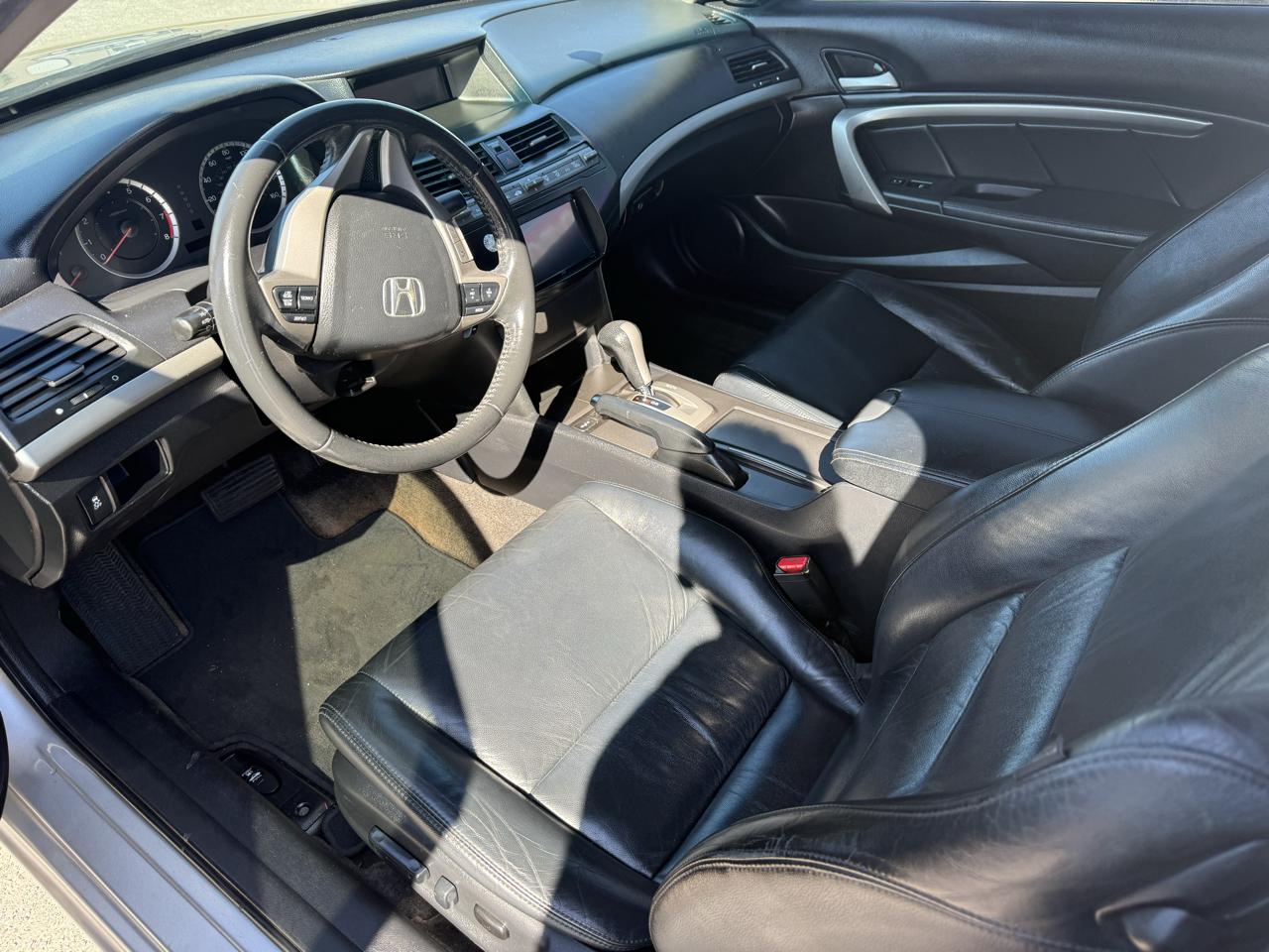 Honda Accord EX-L V6 Coupe AT 2012