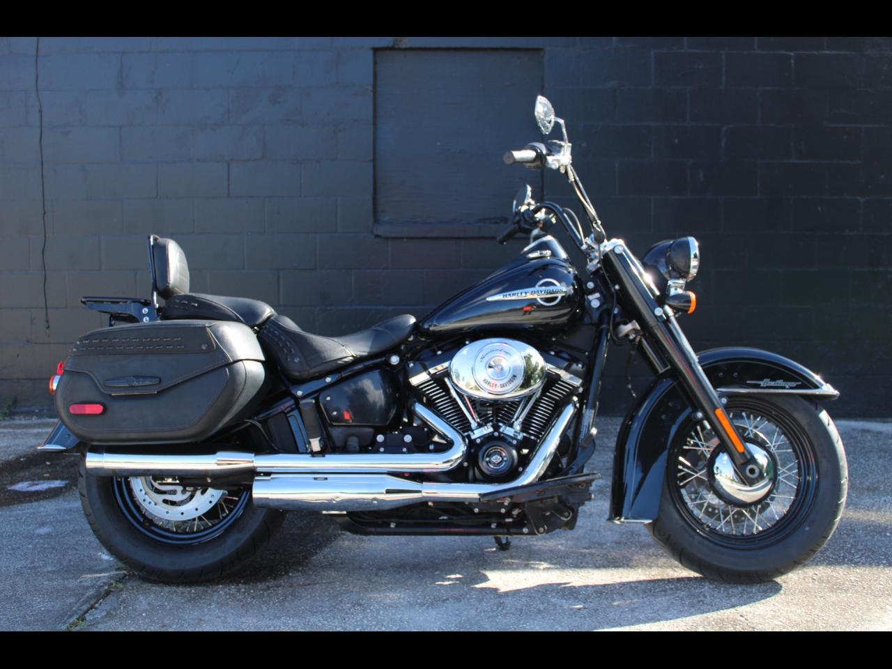 2019 Harley-Davidson FLHC 