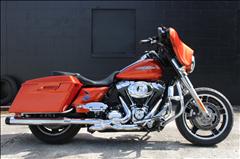2011 Harley-Davidson FLHX103 