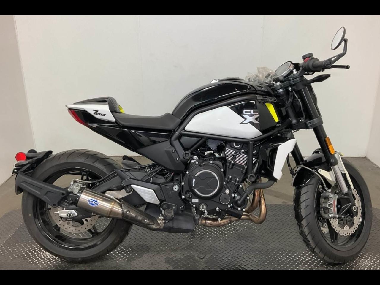 2024 CFMOTO 700 CL-X Sport X SPORT