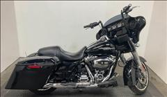 2020 Harley-Davidson FLHX 