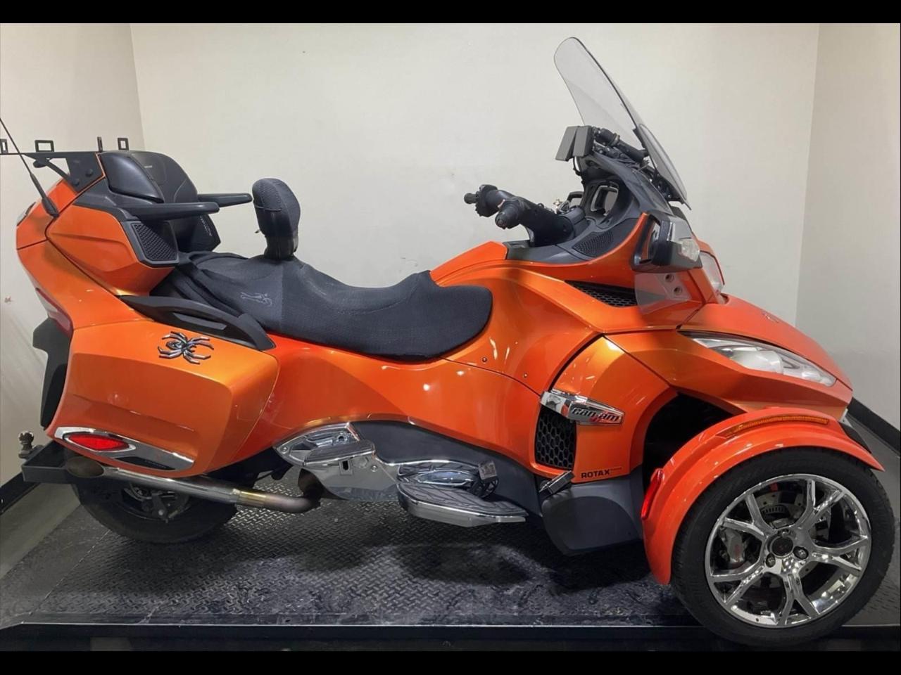 2019 Can-Am Spyder RT LIMITED SE6