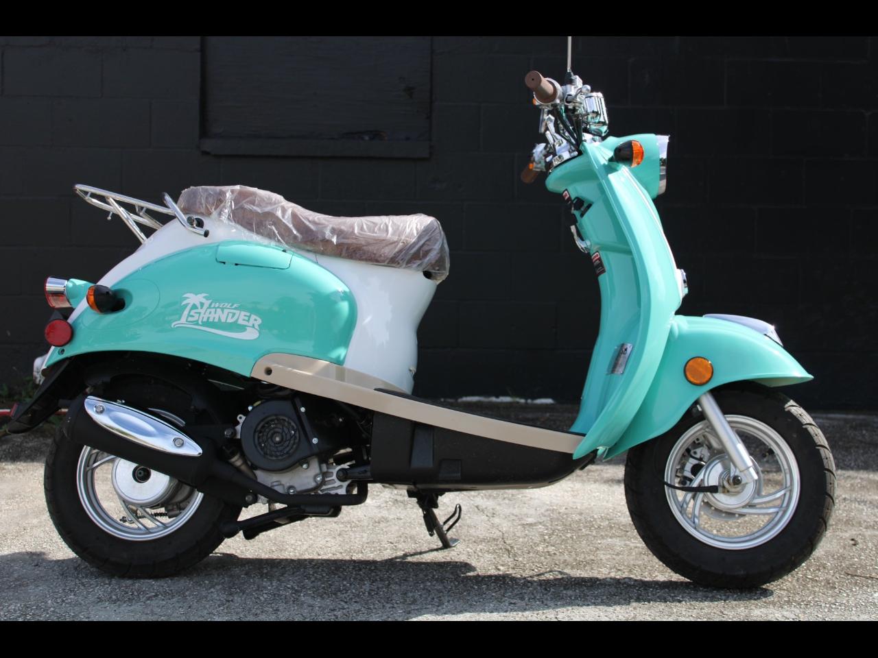 2023 Wolf Brand Scooters Islander 