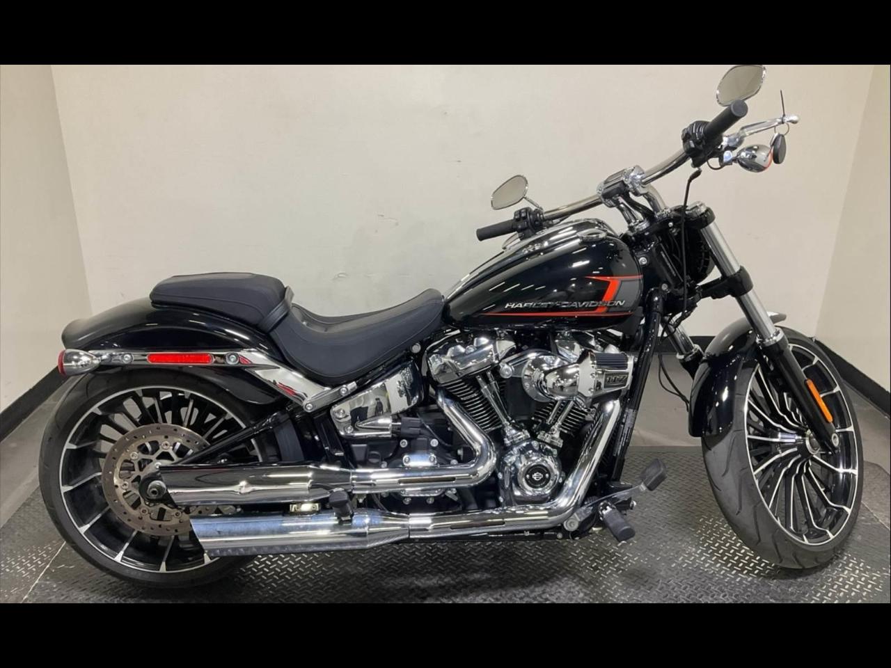 2023 Harley-Davidson FXBR Breakout 117
