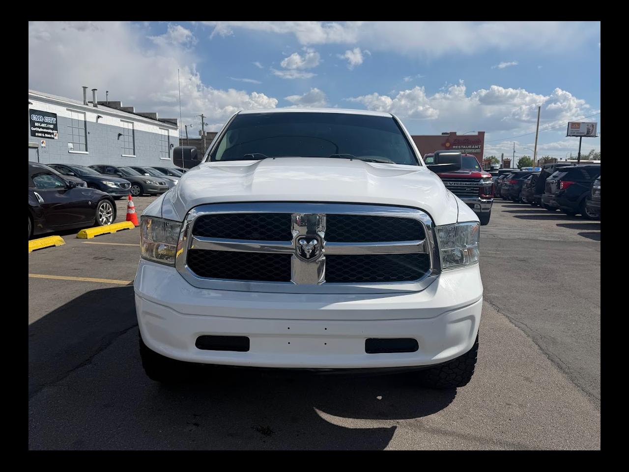 RAM 1500 4WD Quad Cab 140.5" Tradesman 2013