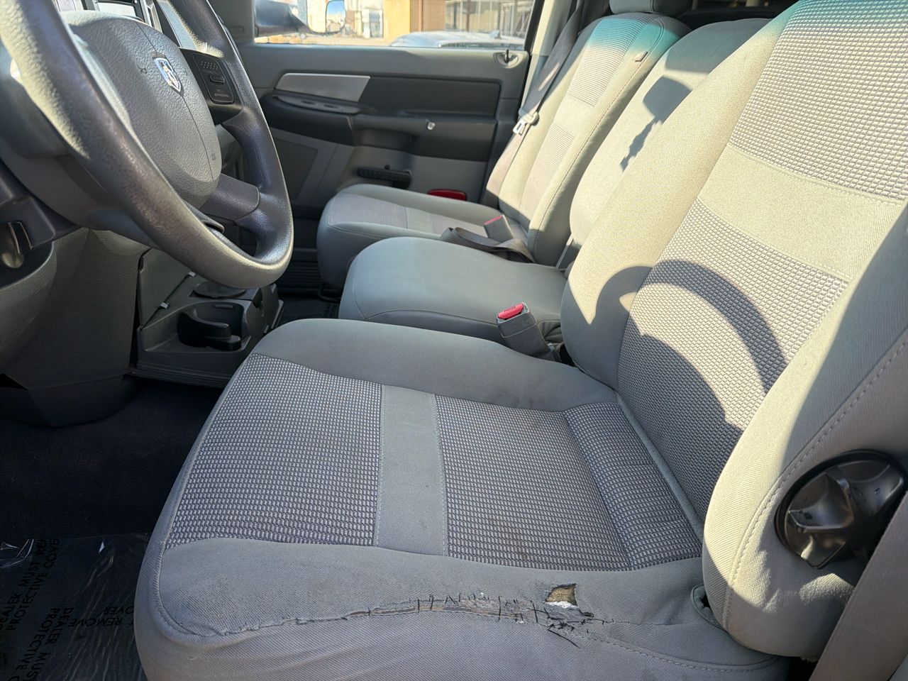 Dodge Ram 2500 4WD Quad Cab 140.5" SLT 2008