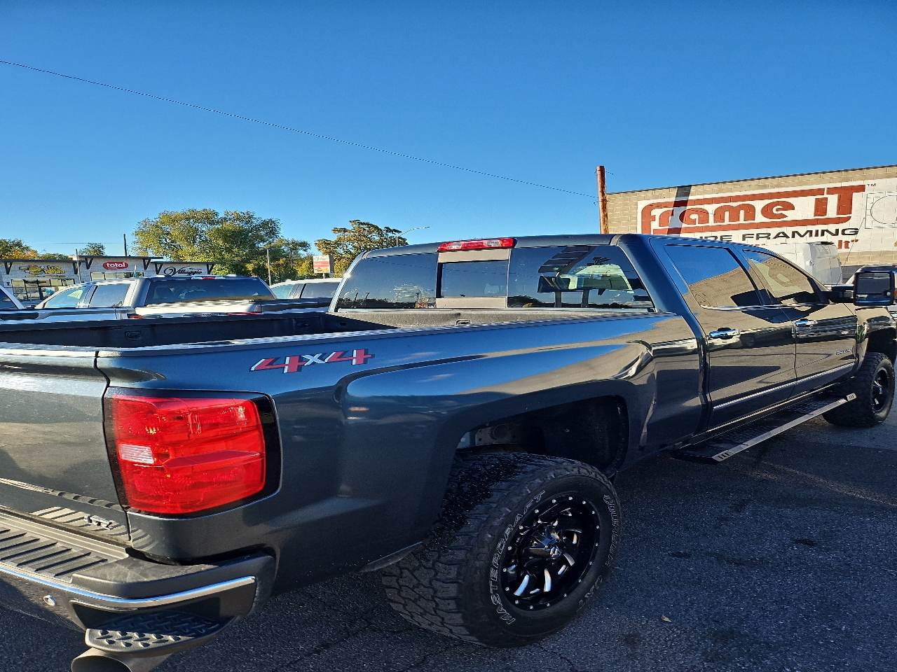 Chevrolet Silverado 2500HD 4WD Crew Cab 153.7" LTZ 2018 Chevrolet Silverado 2500HD 4WD Crew Cab 153.7" LTZ 2018
