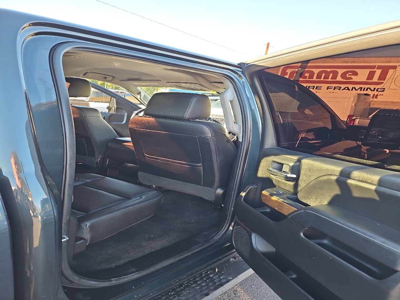 Chevrolet Silverado 2500HD 4WD Crew Cab 153.7" LTZ 2018 Chevrolet Silverado 2500HD 4WD Crew Cab 153.7" LTZ 2018