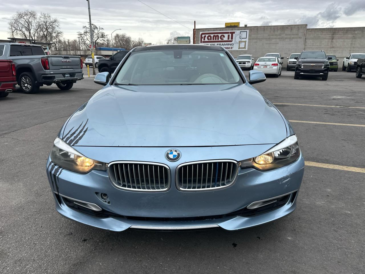 BMW 3 Series 4dr Sdn 328i RWD SULEV 2013