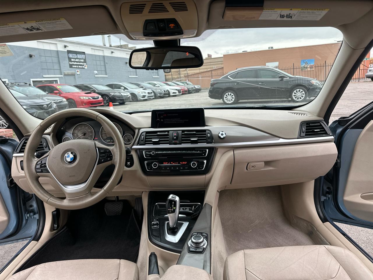 BMW 3 Series 4dr Sdn 328i RWD SULEV 2013