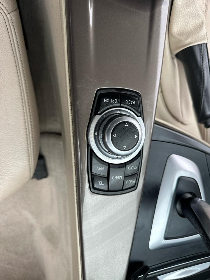 BMW 3 Series 4dr Sdn 328i RWD SULEV 2013