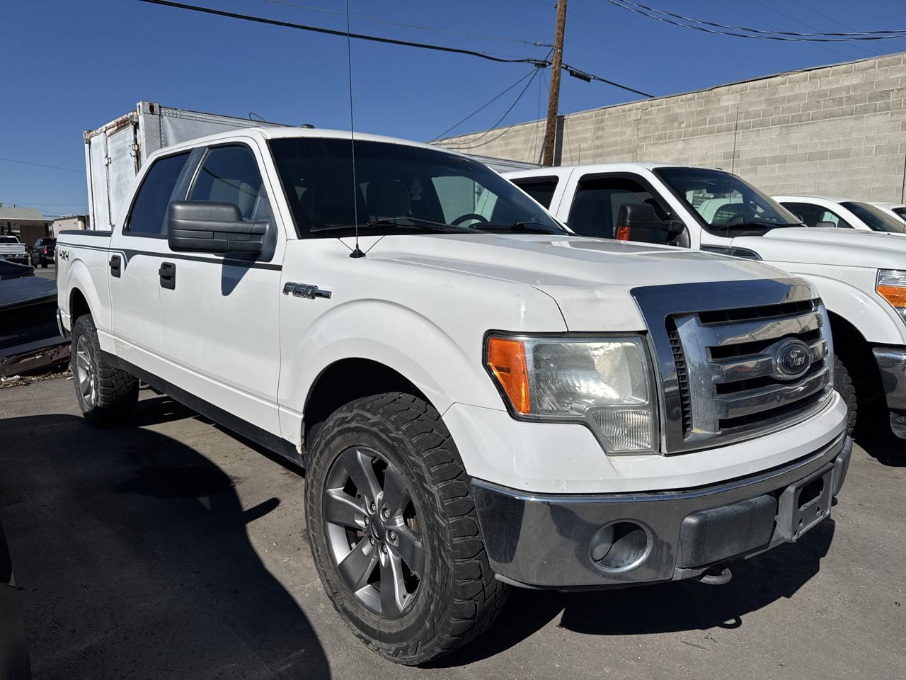 Ford F-150 4WD SuperCrew 145" XLT 2012