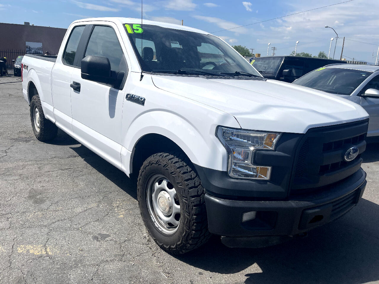 Ford F-150 4WD SuperCab 163" XL w/HD Payload Pkg 2015