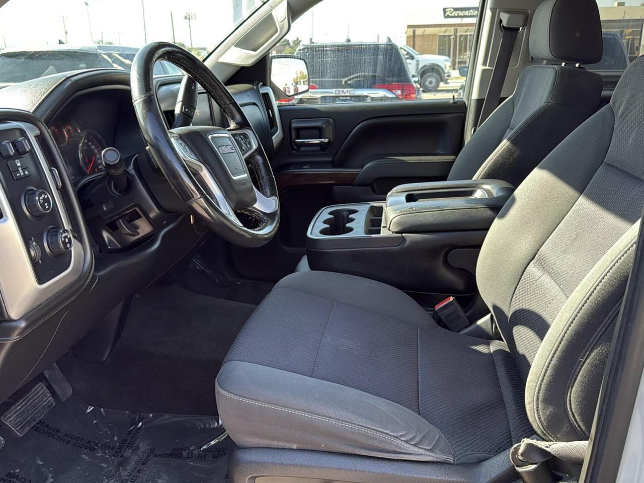 GMC Sierra 1500 4WD Crew Cab 153.0" SLE 2016