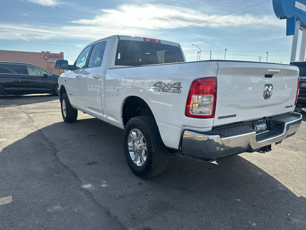 RAM 2500 Big Horn 4x4 Crew Cab 6'4" Box 2019