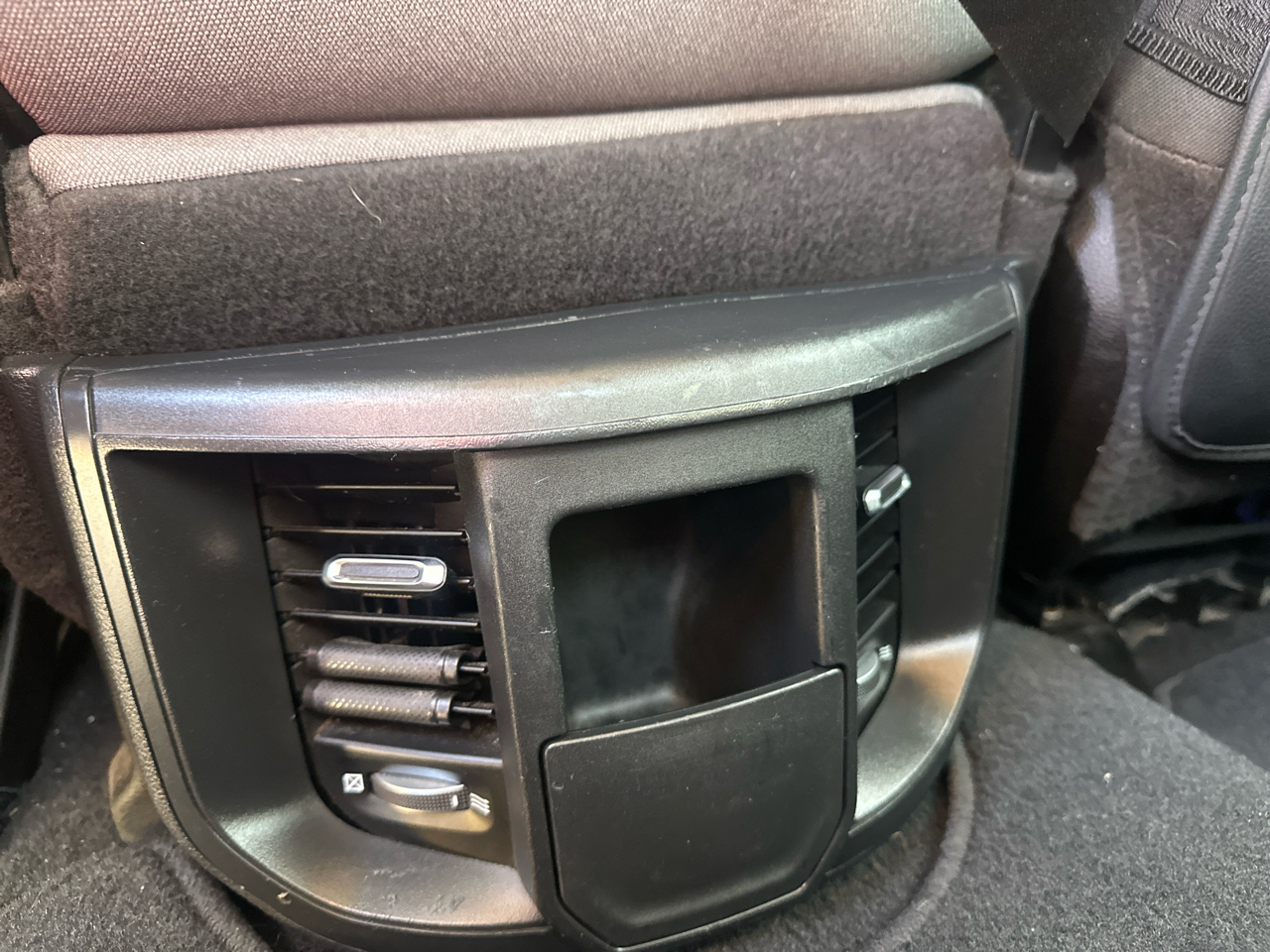 RAM 2500 Big Horn 4x4 Crew Cab 6'4" Box 2019