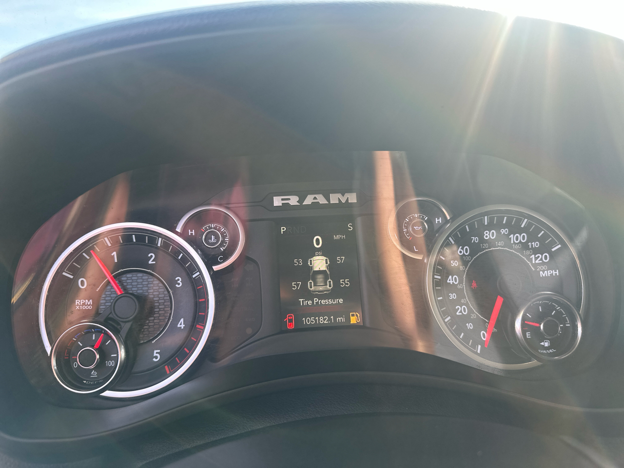 RAM 2500 Big Horn 4x4 Crew Cab 6'4" Box 2019