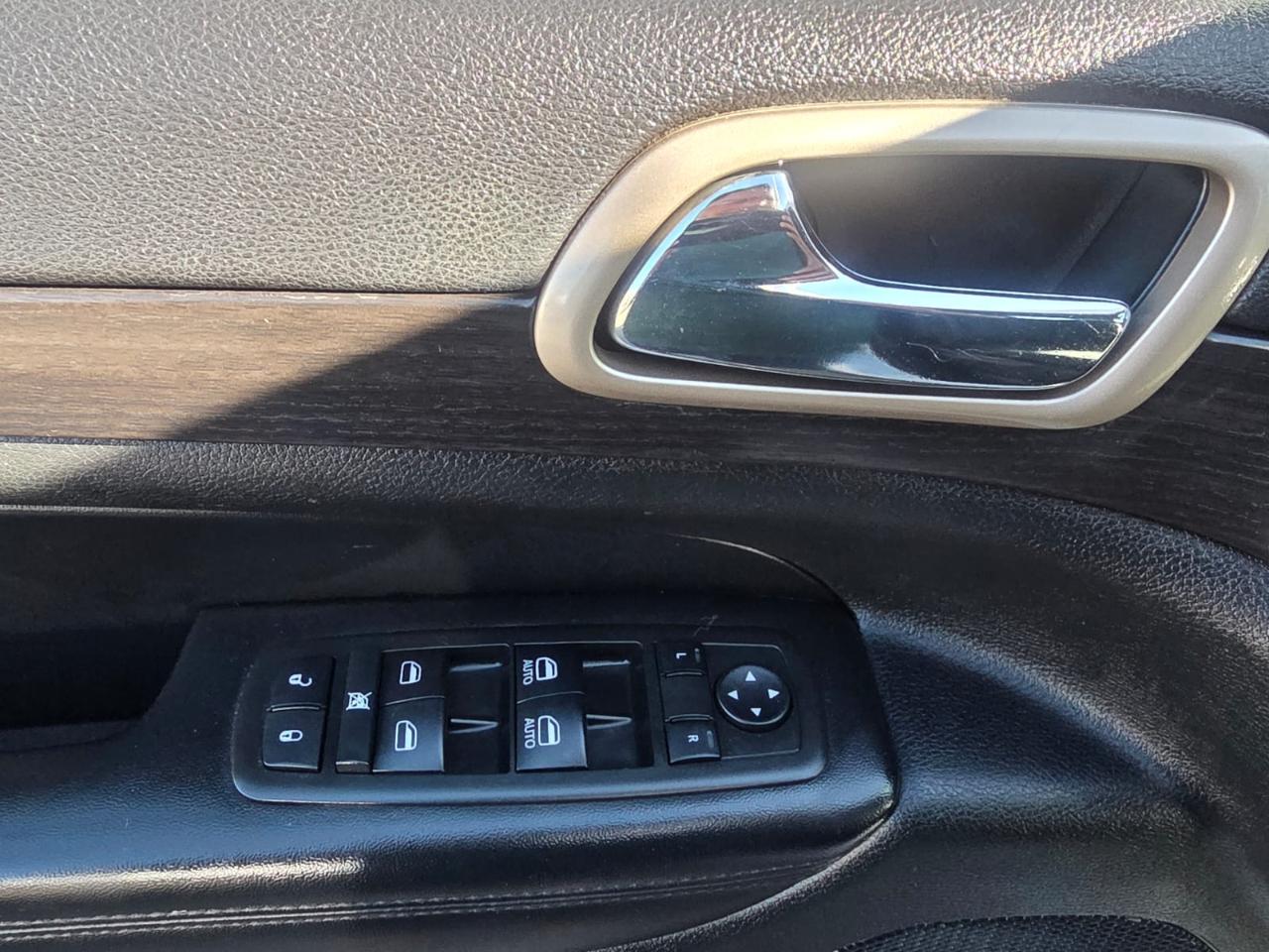 Jeep Grand Cherokee 4WD 4dr Laredo 2014