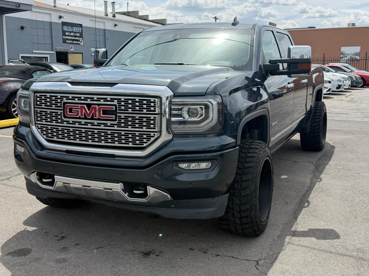 GMC Sierra 1500 4WD Crew Cab 153.0" Denali 2018