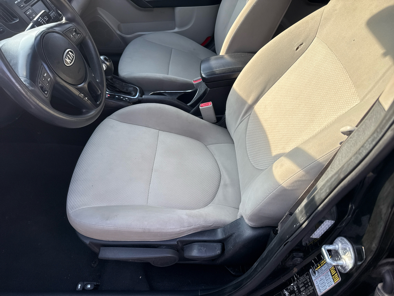 Kia Forte 4dr Sdn Auto EX 2011