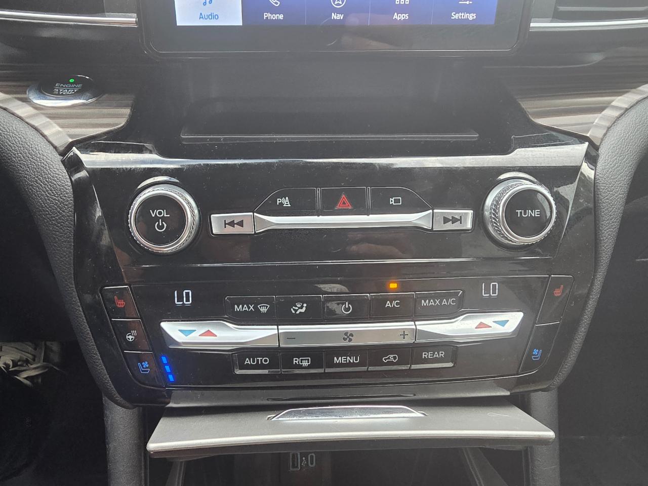 Ford Explorer Limited 4WD 2021