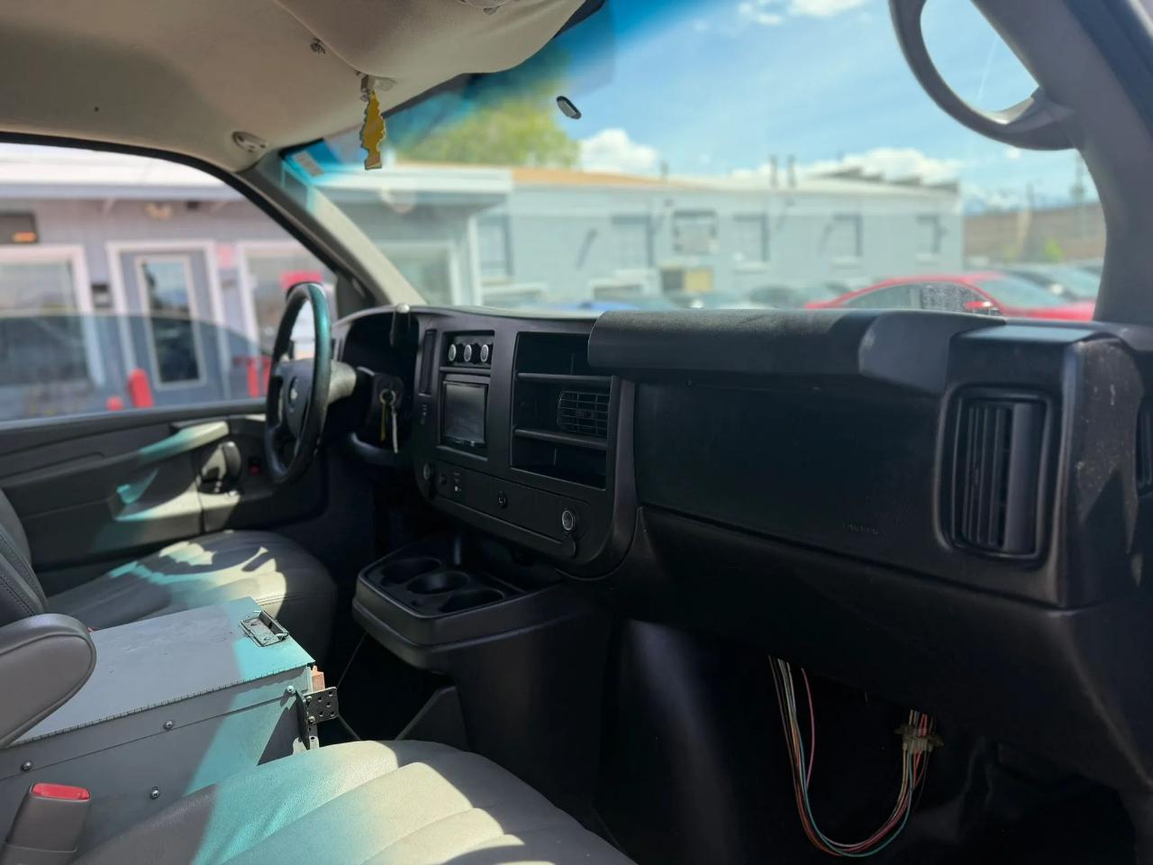 Chevrolet Express Cargo Van RWD 3500 155" 2012