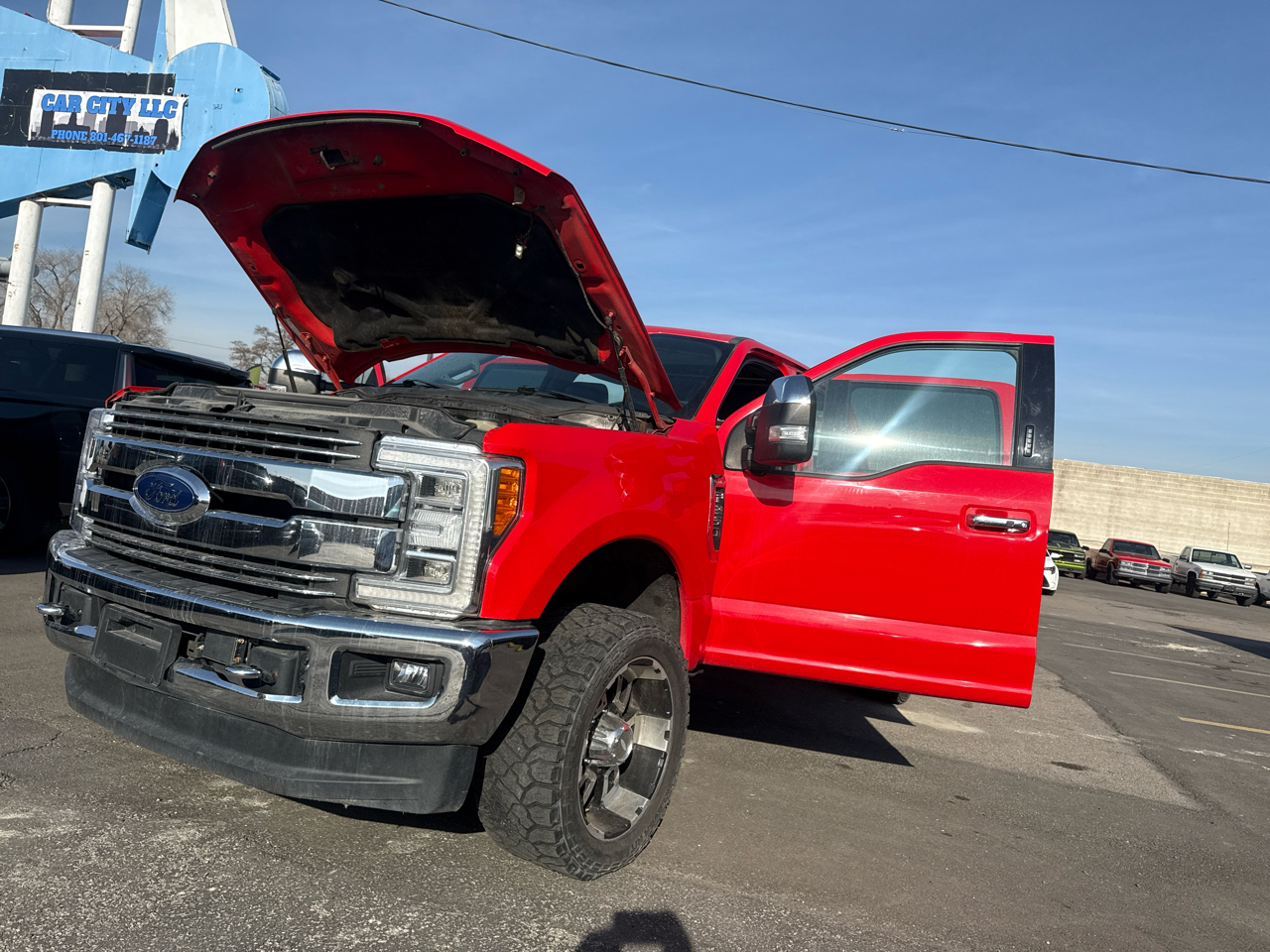 Ford Super Duty F-250 SRW Lariat 4WD Crew Cab 6.75' Box 2019