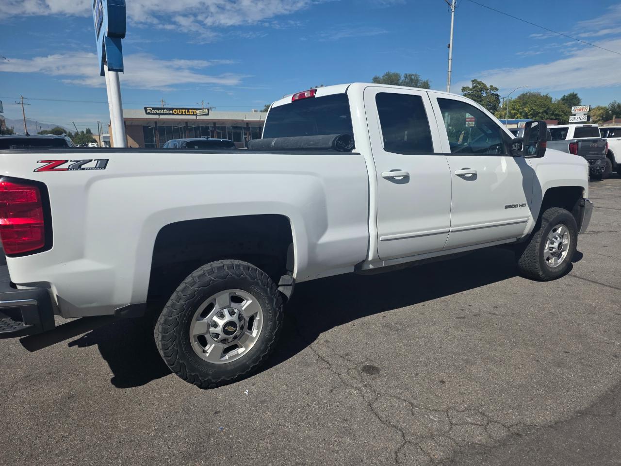 Chevrolet Silverado 2500HD 4WD Double Cab 144.2" LT 2019