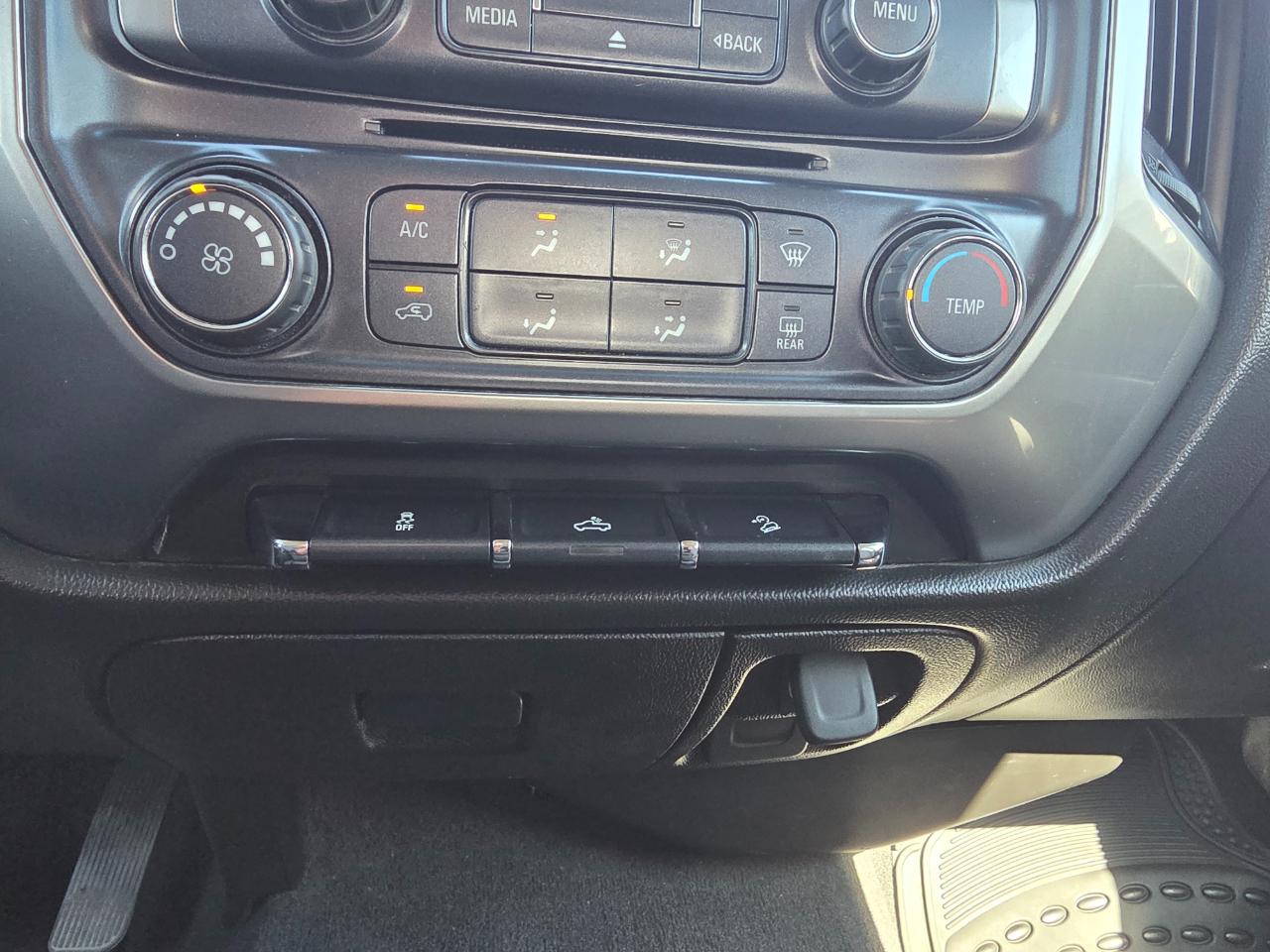 Chevrolet Silverado 2500HD 4WD Double Cab 144.2" LT 2019