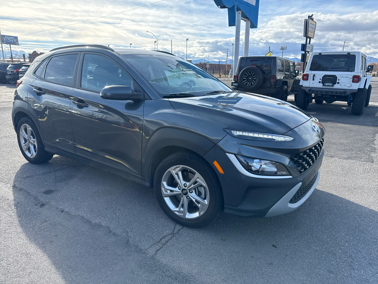 2023 Hyundai Kona SEL N Line photo 2