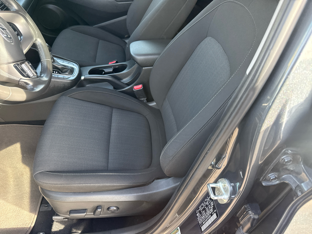 Hyundai Kona SEL Auto AWD 2023