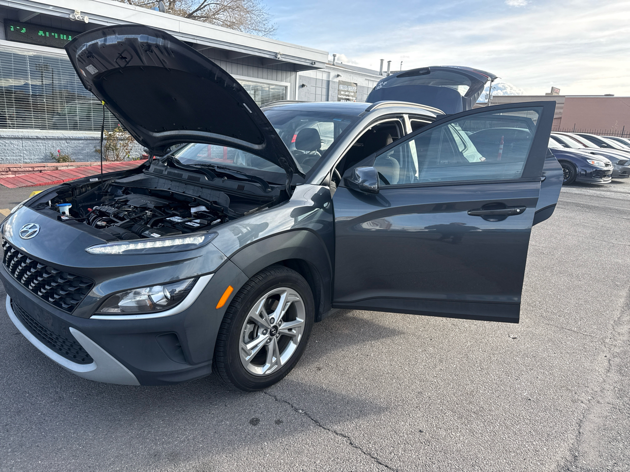 Hyundai Kona SEL Auto AWD 2023