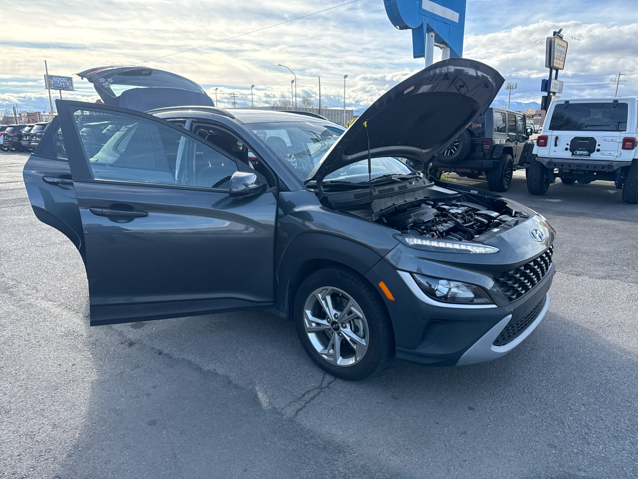 Hyundai Kona SEL Auto AWD 2023