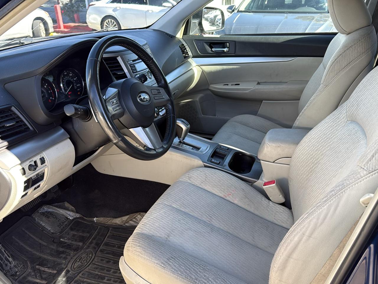 Subaru Outback 4dr Wgn H4 Auto 2.5i Premium All-Weather 2010