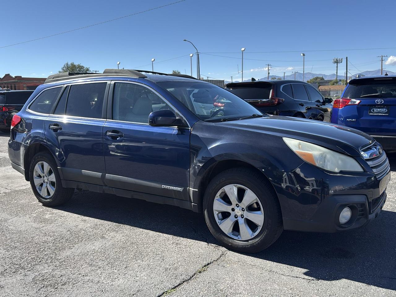 Subaru Outback 4dr Wgn H4 Auto 2.5i Premium All-Weather 2010