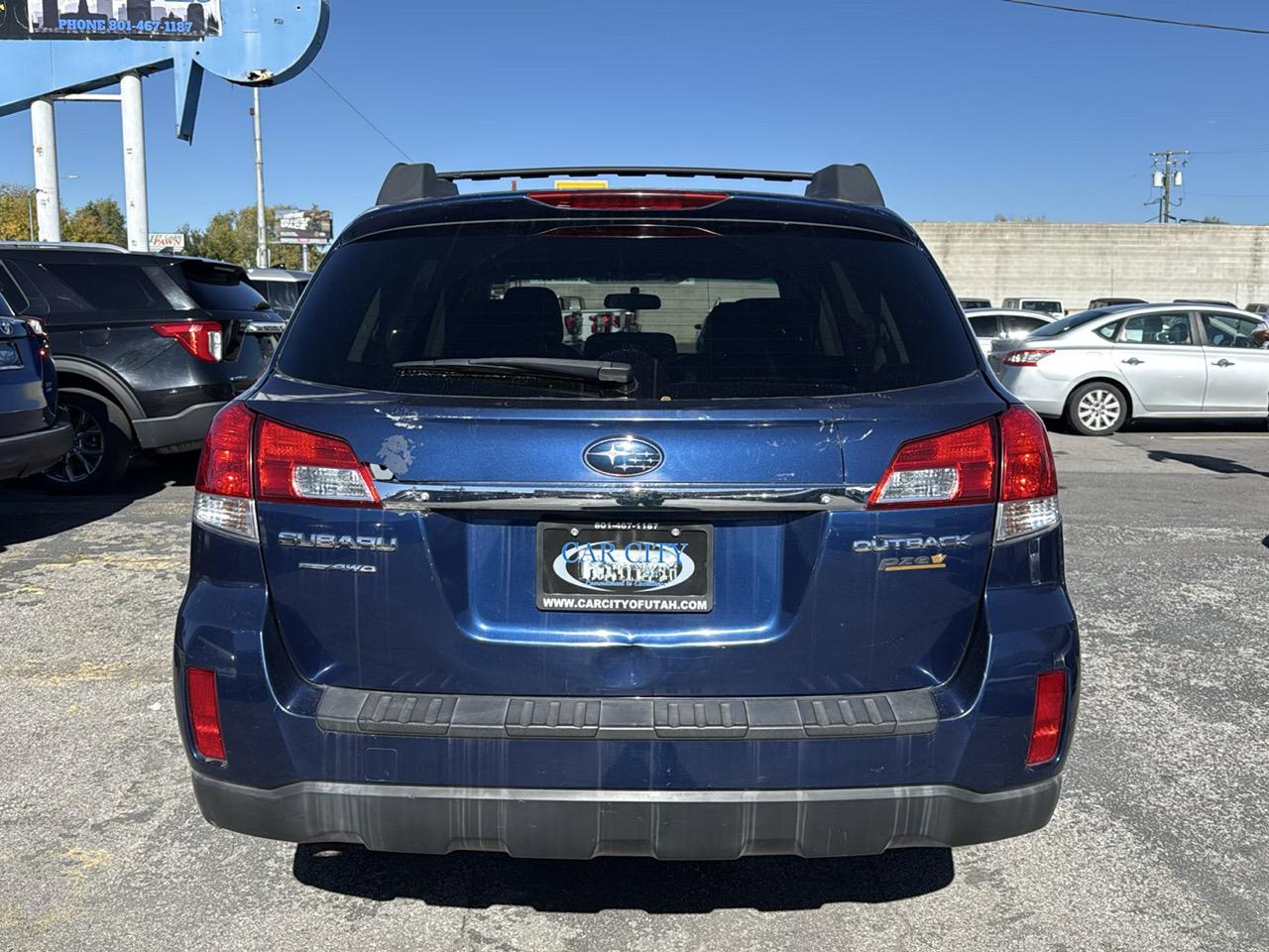 Subaru Outback 4dr Wgn H4 Auto 2.5i Premium All-Weather 2010