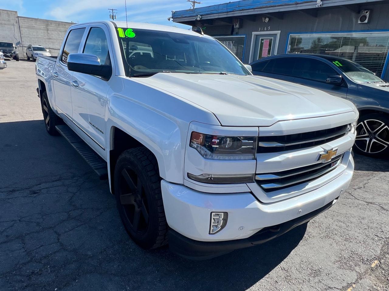 Chevrolet Silverado 1500 4WD Crew Cab 143.5" LTZ w/1LZ 2016