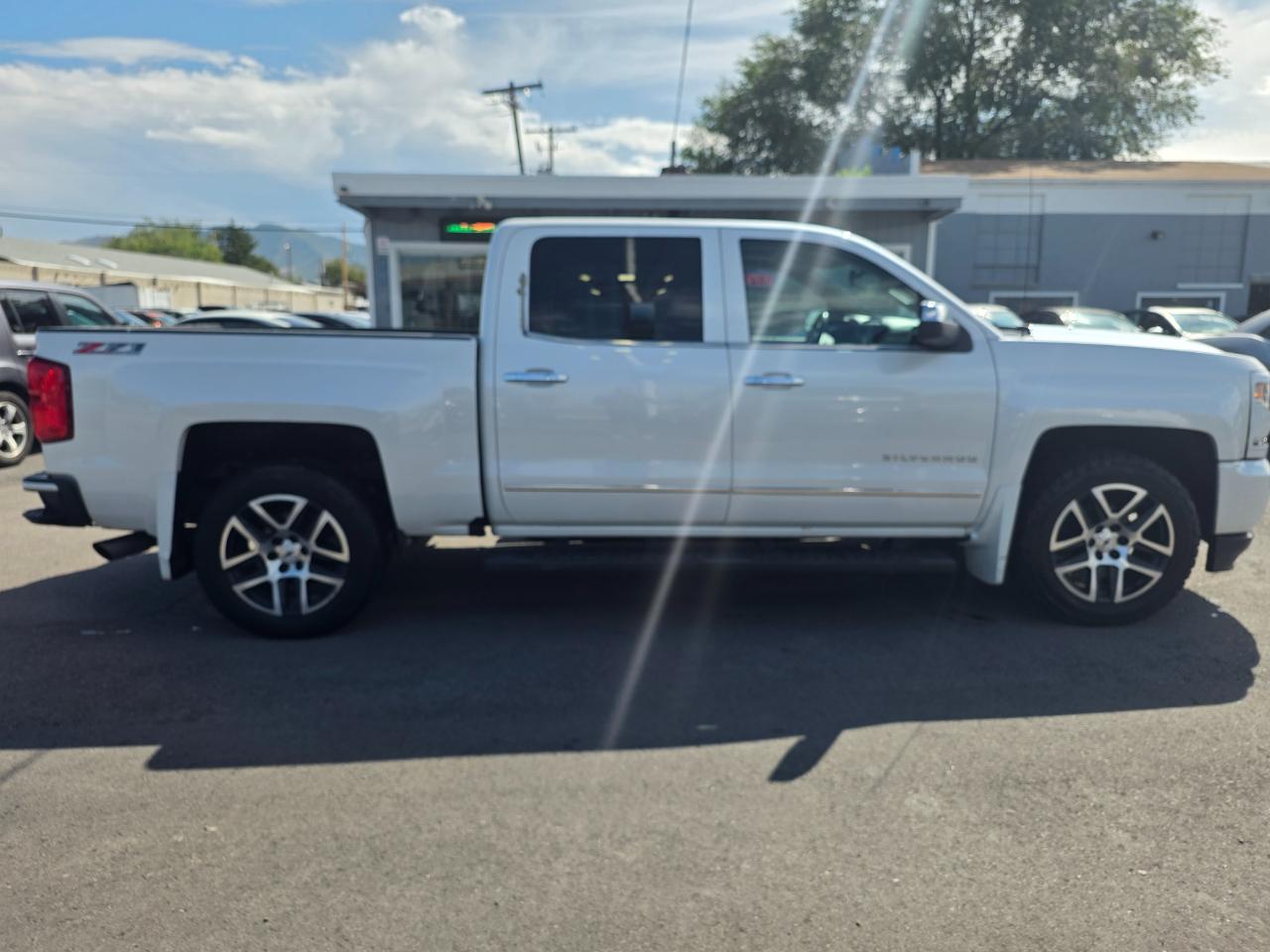 Chevrolet Silverado 1500 4WD Crew Cab 143.5" LTZ w/1LZ 2016