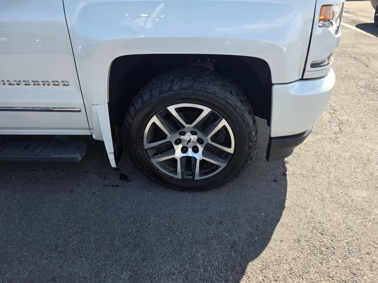 Chevrolet Silverado 1500 4WD Crew Cab 143.5" LTZ w/1LZ 2016