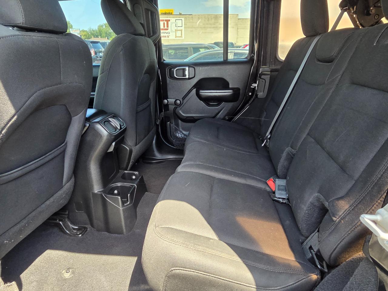 Jeep Wrangler Unlimited Sport 4x4 2018