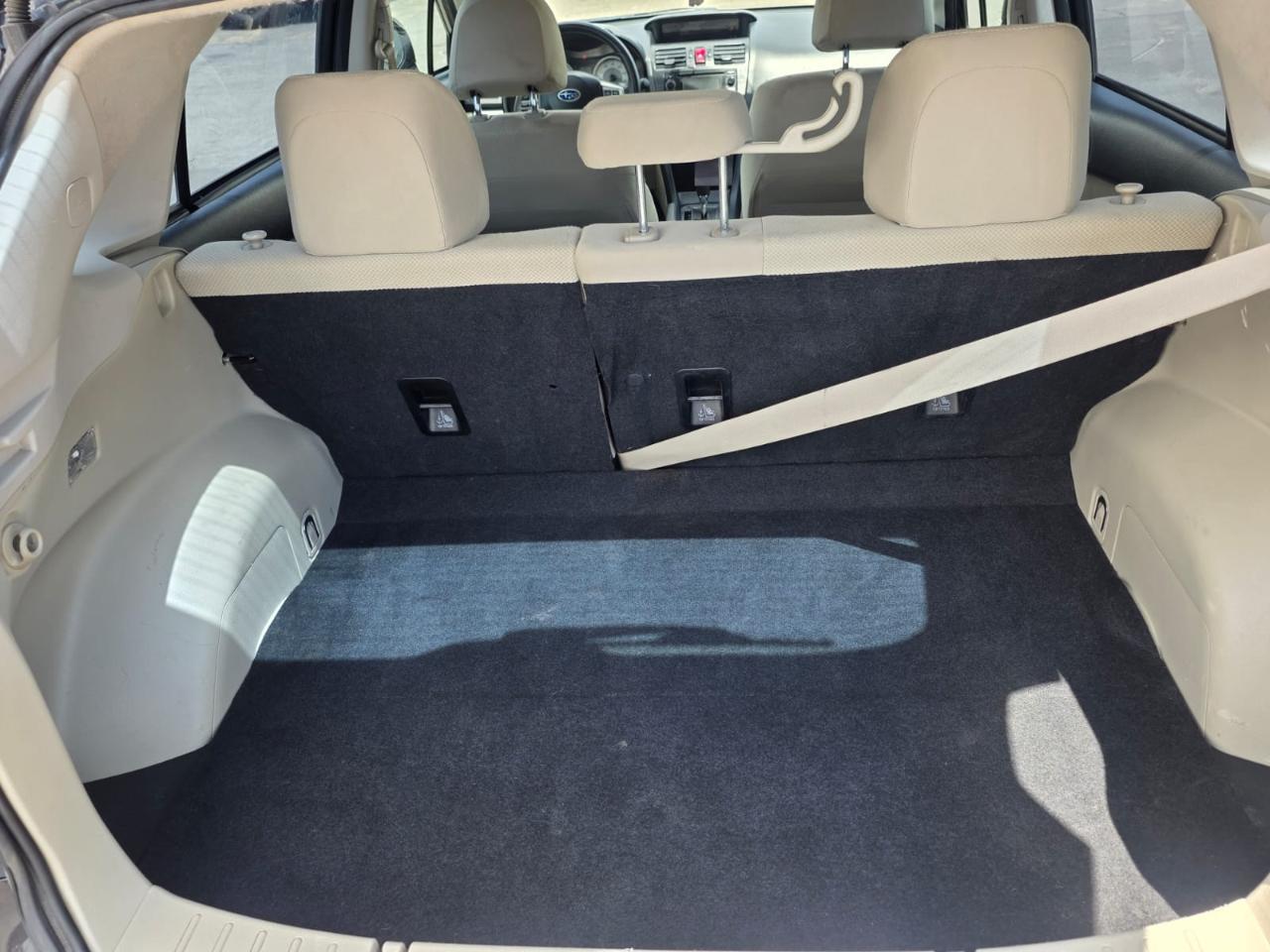 Subaru Impreza Wagon 5dr Auto 2.0i Premium 2014