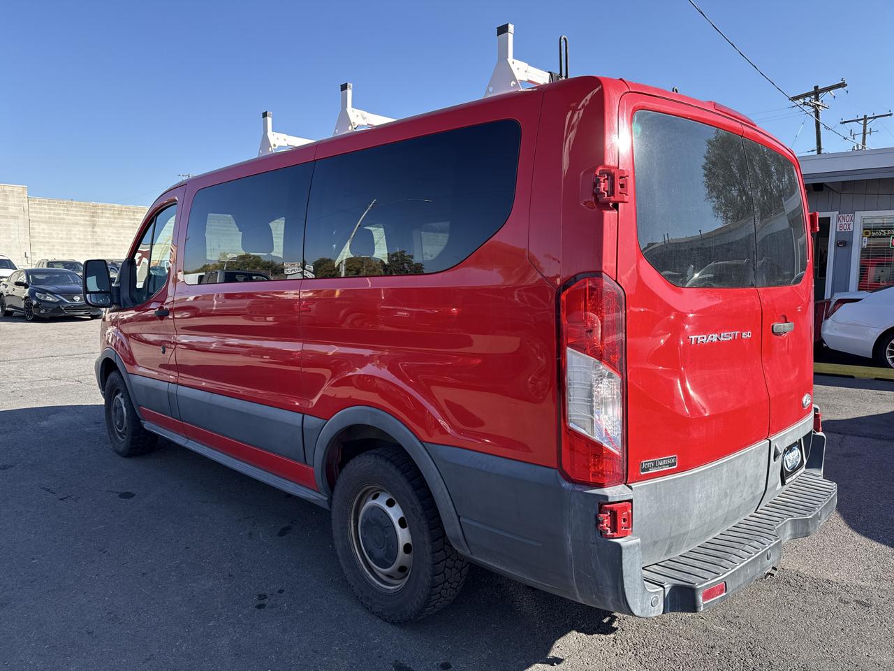 Ford Transit Wagon T-150 130" Low Roof XLT Swing-Out RH Dr 2016