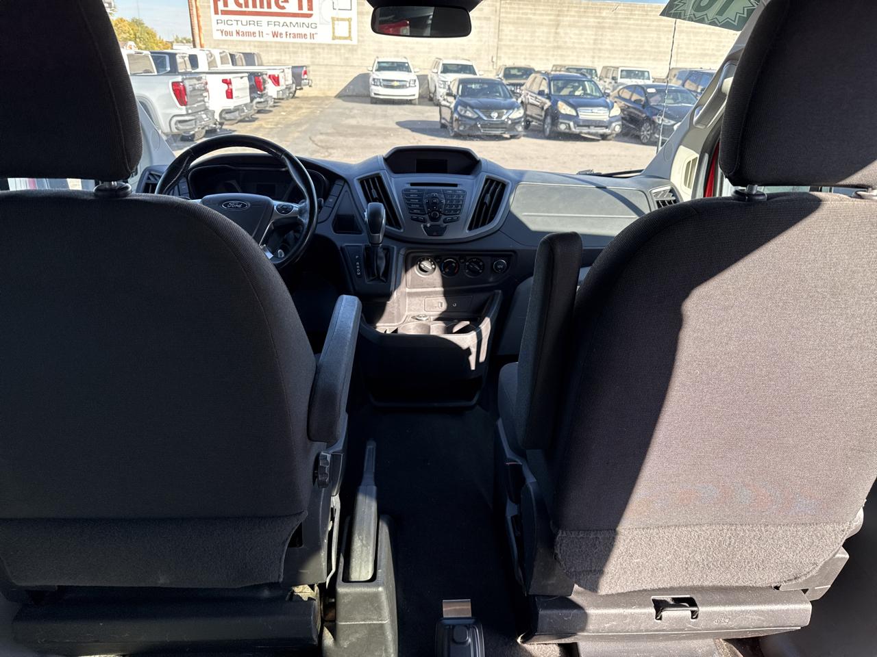 Ford Transit Wagon T-150 130" Low Roof XLT Swing-Out RH Dr 2016