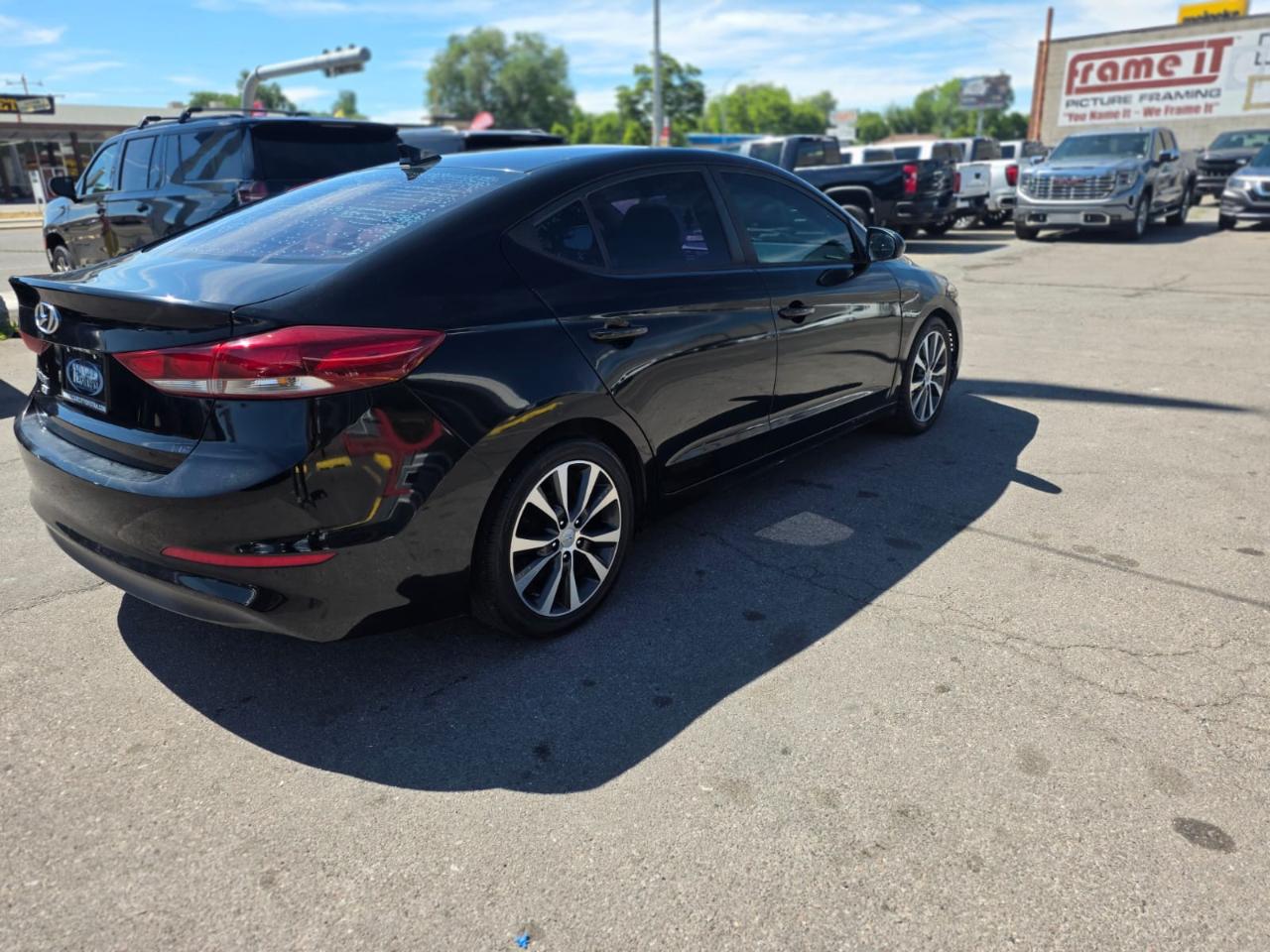 Hyundai Elantra SE 2.0L Manual (Ulsan) 2017